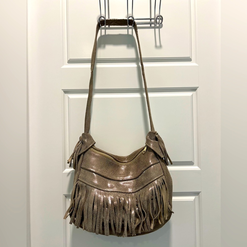 Women’s purse. Silver with fringe